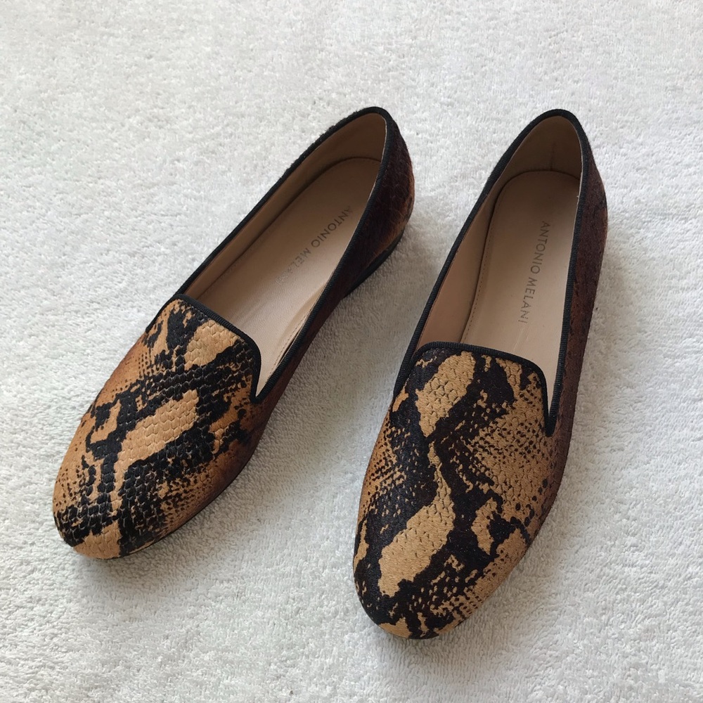 SOLDBlack and brown woman’s moccasins Size 8 1/2 M - Picture 3 of 6